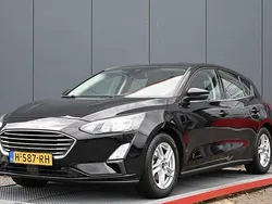 Zwart Gebruikt 2020 Ford Focus Business Edition Hatchback | € 13.450 (Eerlijke prijs)