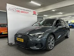 Grijs Gebruikt 2021 Audi A3 Sportback Business Hatchback | € 22.750 (Iets duurder)