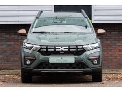 Groen Gebruikt 2024 Dacia Jogger Extreme MPV | € 25.700