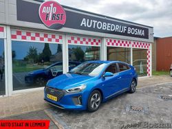 Blauw Gebruikt 2017 Hyundai Ioniq Comfort Hatchback | € 12.950 (Eerlijke prijs)