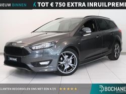 Grijs Gebruikt 2017 Ford Focus ST-Line Stationwagen | € 10.440 (Eerlijke prijs)