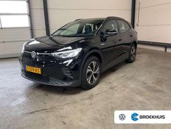 Zwart Gebruikt 2023 VW ID.4 Pure SUV | € 23.450 (Goede deal)