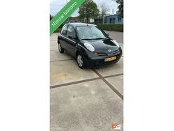 Zwart Gebruikt 2004 Nissan Micra Hatchback | € 1.750 (Eerlijke prijs)