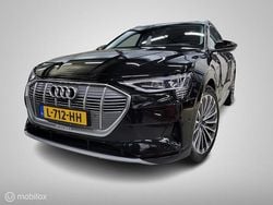 Zwart Gebruikt 2021 Audi e-tron Business SUV | € 31.950 (Eerlijke prijs)