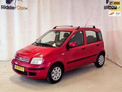 Rood Gebruikt 2011 Fiat Panda Hatchback | € 2.999 (Eerlijke prijs)