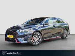 Zwart Gebruikt 2023 Kia ProCeed Hatchback | € 36.935 (Eerlijke prijs)