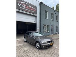 Bruin Gebruikt 2005 BMW 118 Hatchback | € 1.750 (Duur)