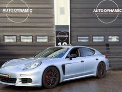 Grijs, metallic lak Gebruikt 2013 Porsche Panamera Sedan | € 34.950 (Eerlijke prijs)