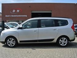 Grijs Gebruikt 2012 Dacia Lodgy Prestige MPV | € 2.699