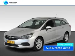 Grijs Gebruikt 2021 Opel Astra Stationwagen | € 18.390 (Super prijs)