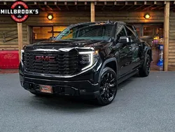 Zwart Nieuw 2024 GMC Sierra Van | € 94.950