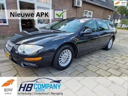 Zwart, metallic lak Gebruikt 1999 Chrysler 300M Sedan | € 2.799