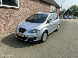 Grijs Gebruikt 2010 Seat Altea XL Style MPV | € 3.950 (Eerlijke prijs)