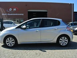 Grijs Gebruikt 2013 Peugeot 208 Active Hatchback | € 3.899 (Goede deal)