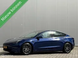 Blauw Gebruikt 2021 Tesla Model 3 Long Range Sedan | € 26.995 (Super prijs)