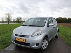 Grijs Gebruikt 2008 Daihatsu Sirion Hatchback | € 5.555 (Duur)