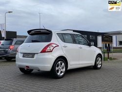 Wit Gebruikt 2010 Suzuki Swift Hatchback | € 2.899 (Super prijs)
