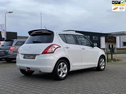 Wit Gebruikt 2010 Suzuki Swift Hatchback | € 2.899 (Super prijs)