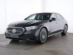 Donker obsidiaanzwart metallic Gebruikt 2024 Mercedes 300 AMG Sedan | € 62.750 (Duur)