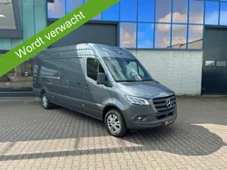 Grijs Gebruikt 2024 Mercedes Sprinter Van | € 61.500