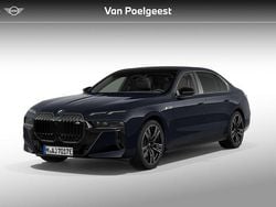 M carbonschwarz metallic (416) (zwart metallic) Nieuw 2025 BMW M760e Comfort Edition Sedan | € 178.763
