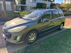 Grijs Gebruikt 2008 Peugeot 308 SW Stationwagen | € 999 (Goede deal)