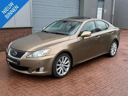 Bruin Gebruikt 2009 Lexus IS250 Luxury Line Sedan | € 12.499 (Duur)