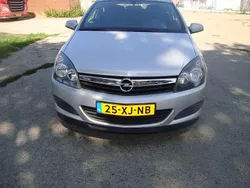 Grijs Gebruikt 2007 Opel Astra Hatchback | € 1.750 (Goede deal)