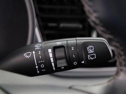 Grijs (metallic) Gebruikt 2020 Kia Rio Hatchback | € 14.449 (Goede deal)