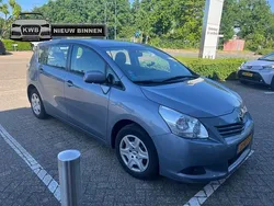 Blauw Gebruikt 2011 Toyota Verso MPV | € 5.950 (Iets duurder)