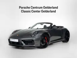 Grijs, metallic lak Gebruikt 2023 Porsche 911 Carrera GTS Cabriolet | € 207.900 (Eerlijke prijs)