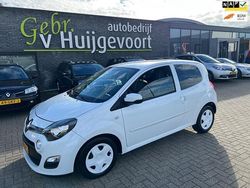 Wit Gebruikt 2013 Renault Twingo Collection Hatchback | € 3.950 (Eerlijke prijs)