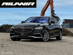 Zwart Gebruikt 2022 Mercedes E300 Exclusive Sedan | € 42.899 (Super prijs)
