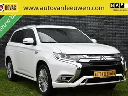 Wit Gebruikt 2020 Mitsubishi Outlander Intense+ SUV | € 25.925 (Eerlijke prijs)