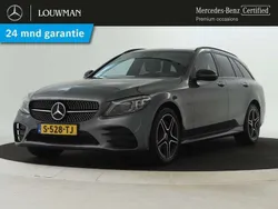 Grijs, metallic lak Gebruikt 2019 Mercedes C300 Premium Plus Stationwagen | € 31.495 (Eerlijke prijs)