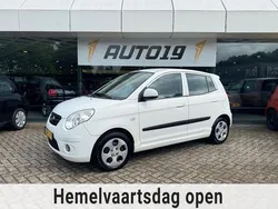 Wit Gebruikt 2009 Kia Picanto Hatchback | € 1.100