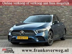 Blauw, metallic lak Gebruikt 2020 Mercedes A250 AMG Hatchback | € 25.950 (Eerlijke prijs)