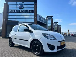 Wit Gebruikt 2011 Renault Twingo Collection Hatchback | € 3.690 (Eerlijke prijs)