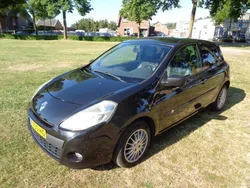 Zwart Gebruikt 2009 Renault Clio II Hatchback | € 2.750 (Iets duurder)