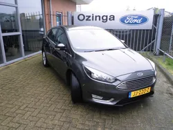 Grijs Gebruikt 2016 Ford Focus Titanium Hatchback | € 13.800 (Eerlijke prijs)