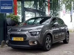 Grijs Gebruikt 2023 Citroën C3 PureTech Hatchback | € 14.890 (Eerlijke prijs)