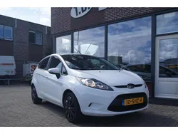 Wit Gebruikt 2011 Ford Fiesta Ghia Hatchback | € 5.500 (Eerlijke prijs)