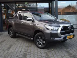 Grijs Gebruikt 2021 Toyota HiLux Pickup | € 34.995 (Super prijs)