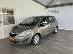 Bruin Gebruikt 2011 Opel Meriva Cosmo MPV | € 5.950 (Iets duurder)