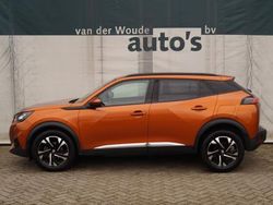 Oranje Gebruikt 2020 Peugeot 2008 Allure SUV | € 14.900 (Eerlijke prijs)