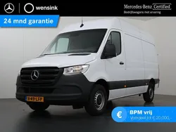 Wit Gebruikt 2023 Mercedes Sprinter Van | € 32.445