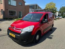 Rood Gebruikt 2011 Citroën Berlingo Comfort MPV | € 3.300 (Goede deal)