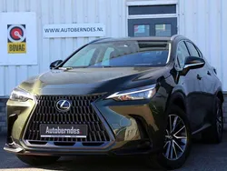 Groen Gebruikt 2023 Lexus NX350h SUV | € 52.900 (Goede deal)