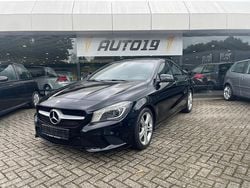Zwart Gebruikt 2015 Mercedes CLA180 Ambition Sedan | € 15.919 (Eerlijke prijs)