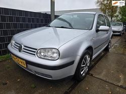 Grijs Gebruikt 2000 VW Golf IV Hatchback | € 499 (Goede deal)